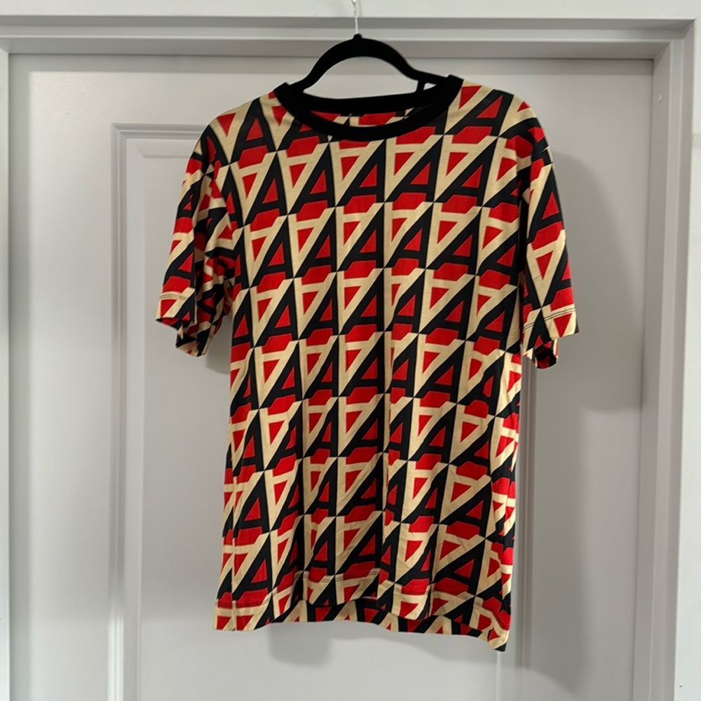 Men’s Dries Van Noten shirt in size small.